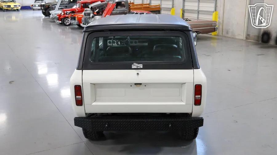 1974 International Scout II