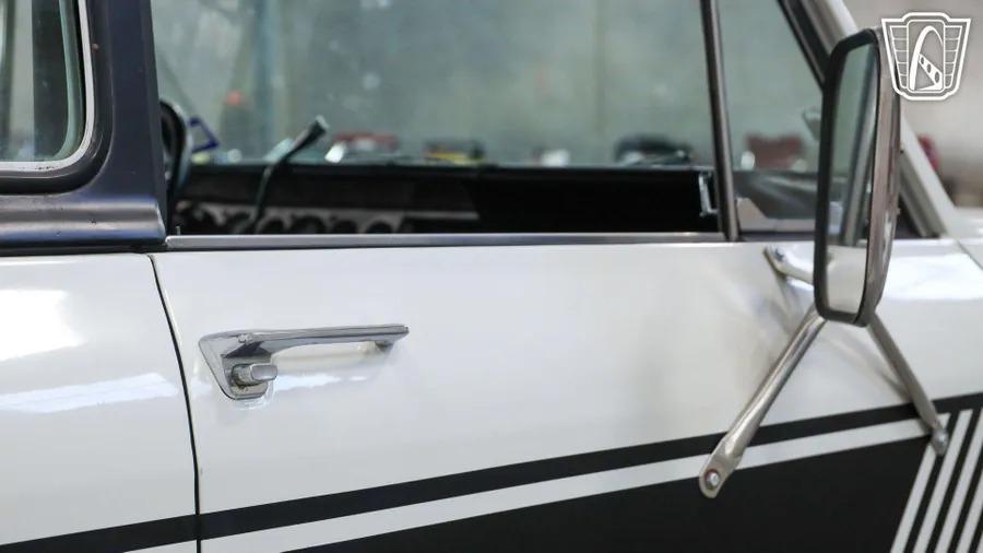 1974 International Scout II