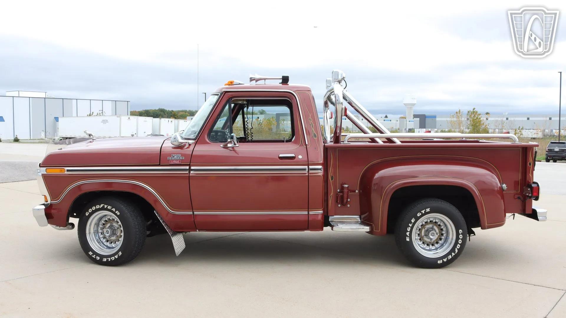 1978 Ford F-100 Ranger Lariat - 3