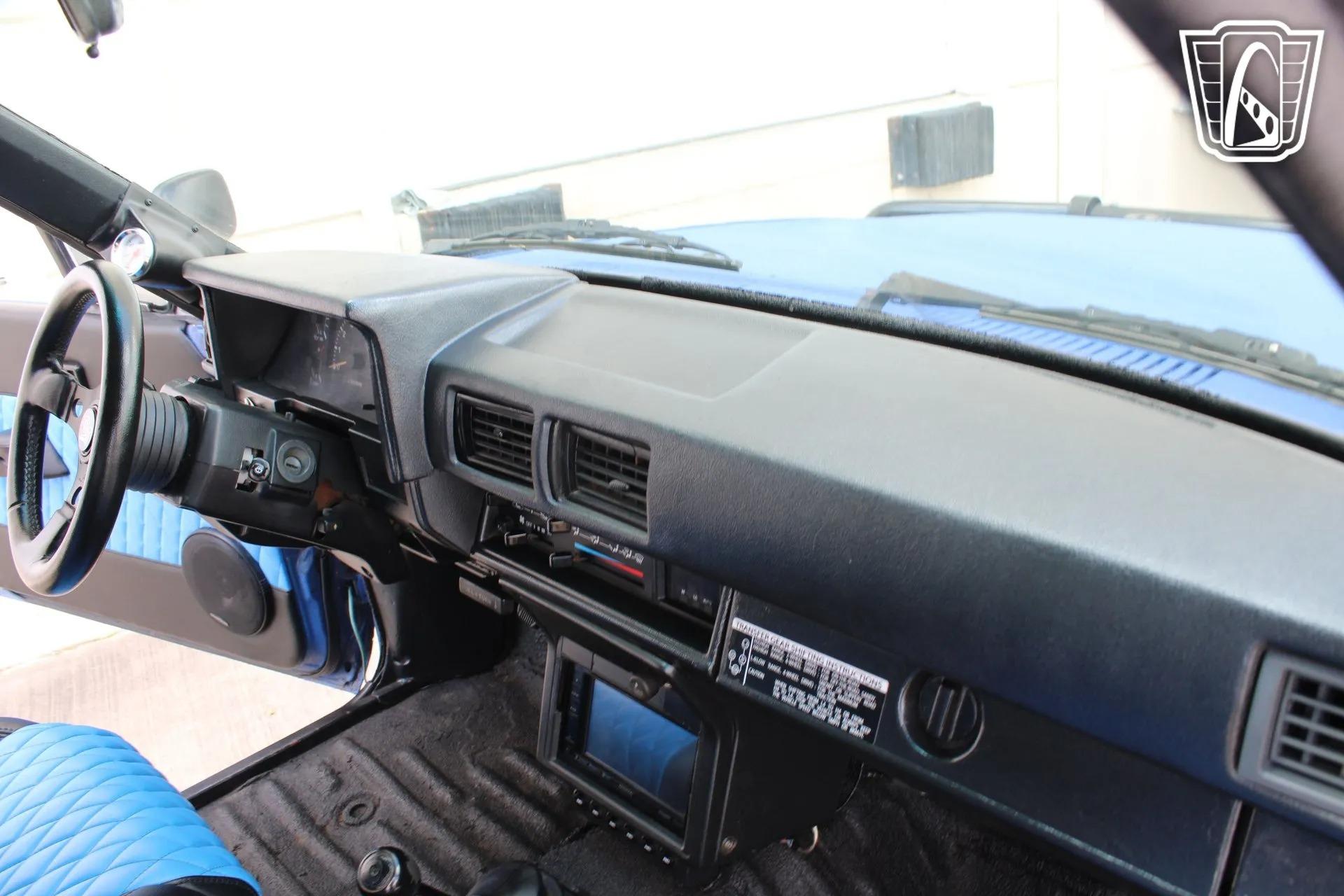 1985 Toyota Pickup