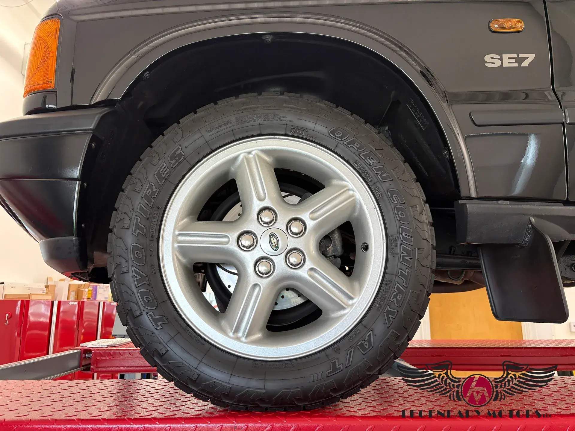 2001 Land Rover Discovery II SE7