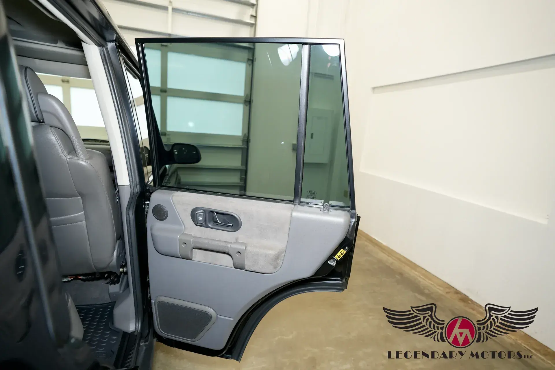 2001 Land Rover Discovery II SE7
