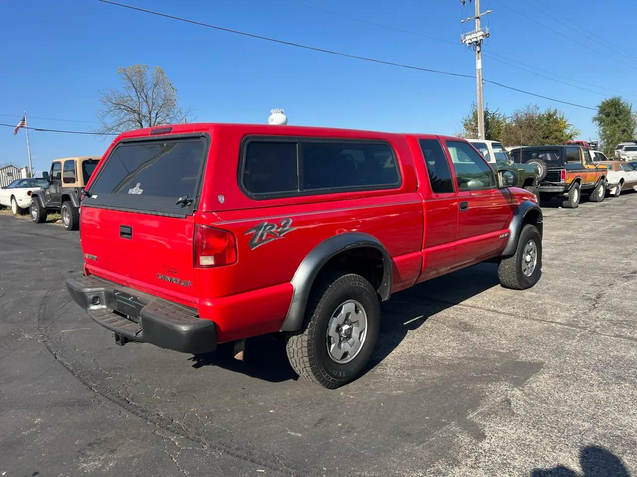 2003 Chevrolet S-10 LS - 3