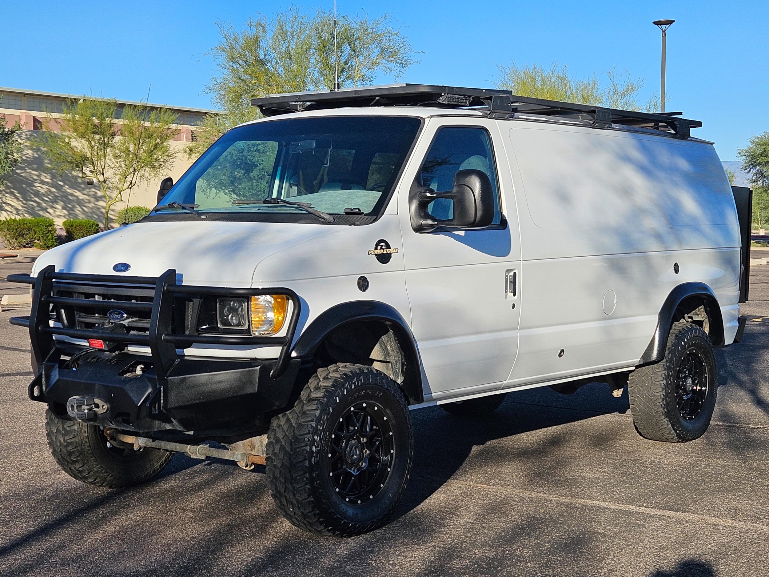  Ford E-Series