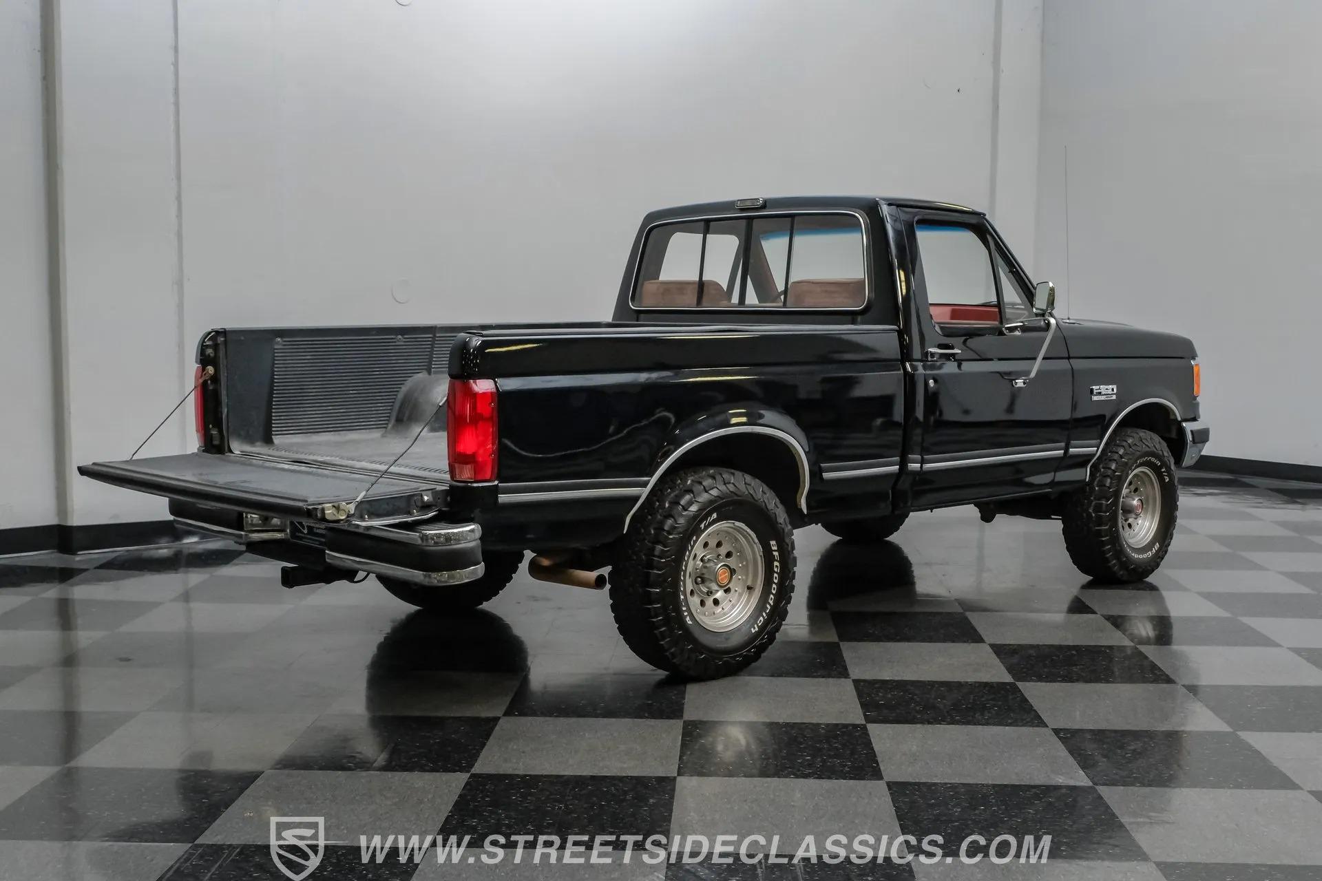 1991 Ford F-150 XLT Lariat