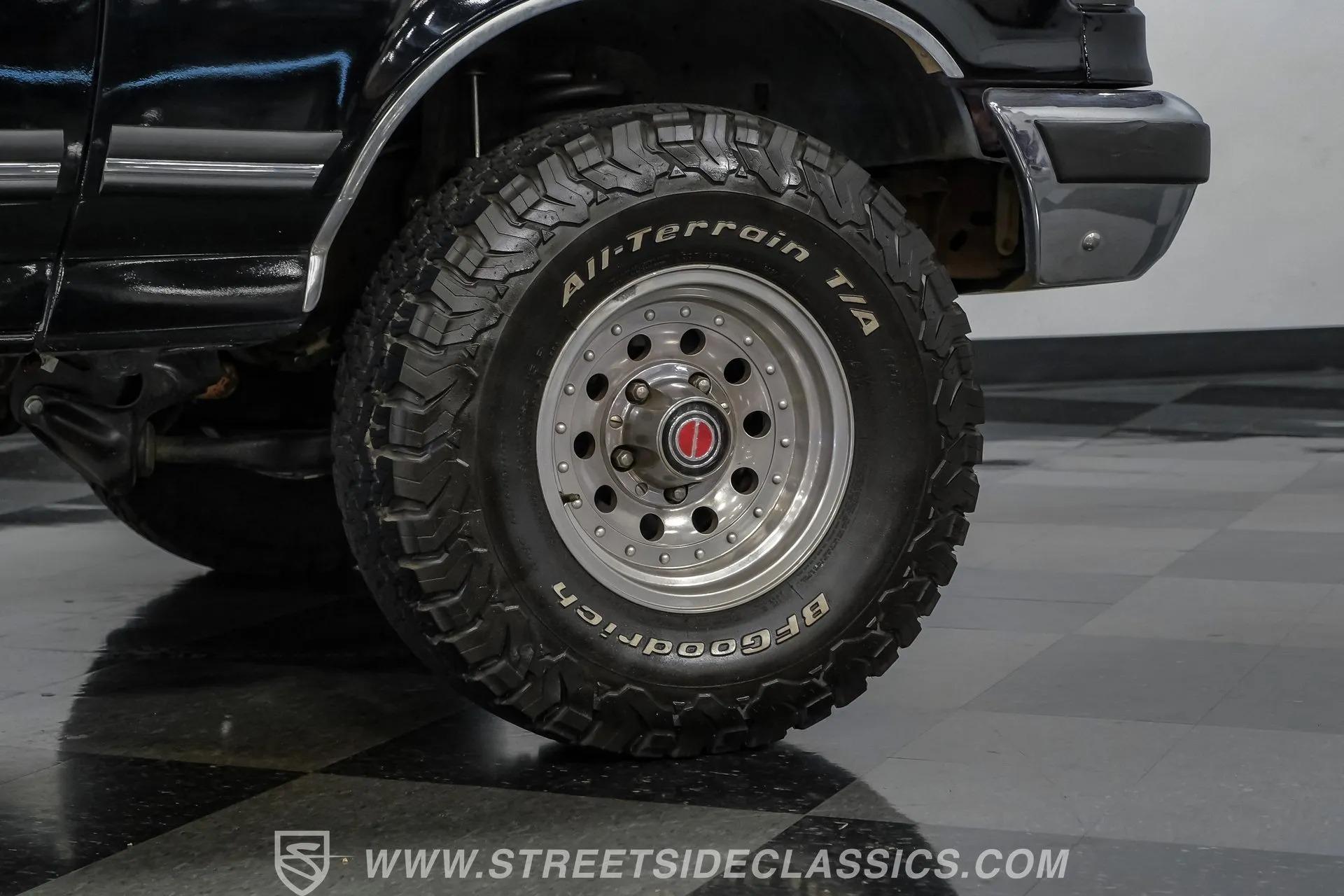 1991 Ford F-150 XLT Lariat