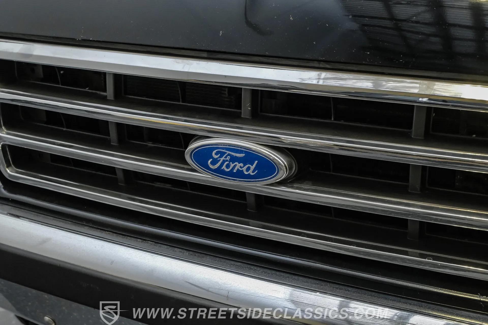 1991 Ford F-150 XLT Lariat