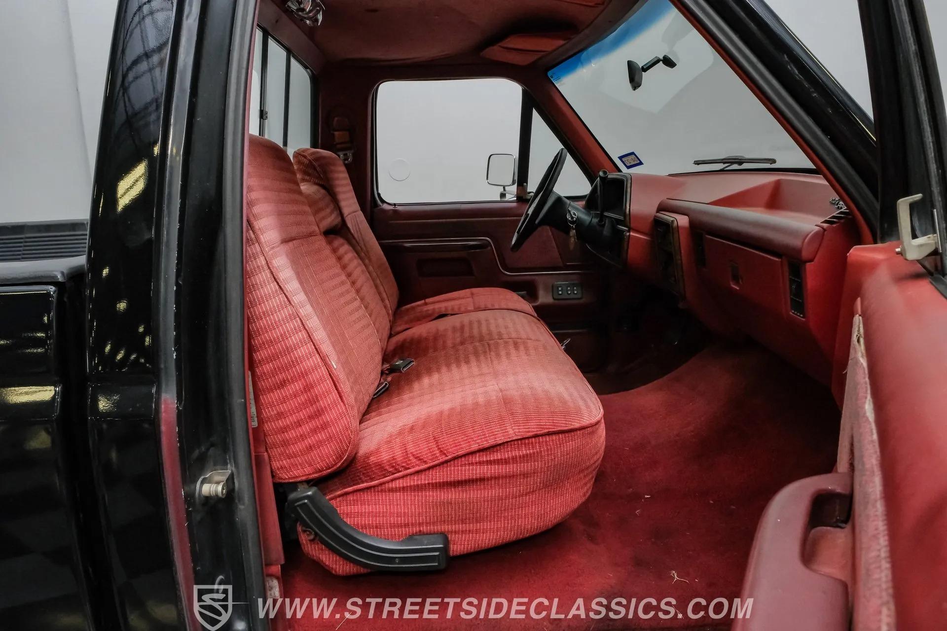 1991 Ford F-150 XLT Lariat