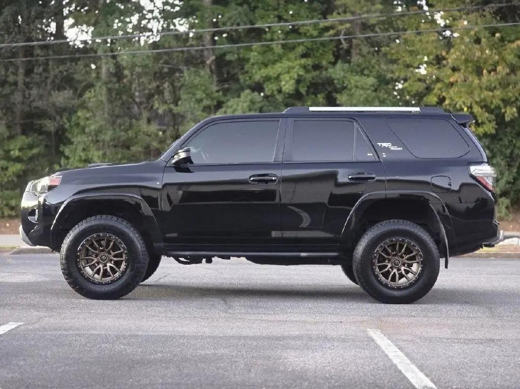 2018 Toyota 4Runner TRD Off-Road Premium - 4