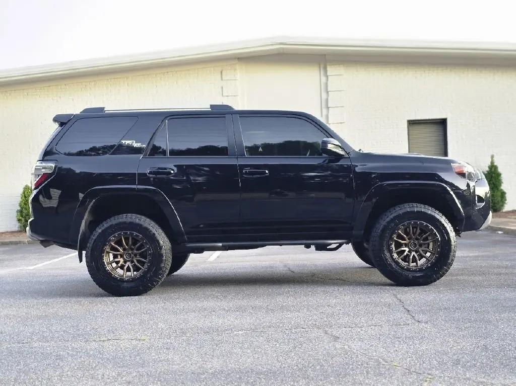 2018 Toyota 4Runner TRD Off-Road Premium