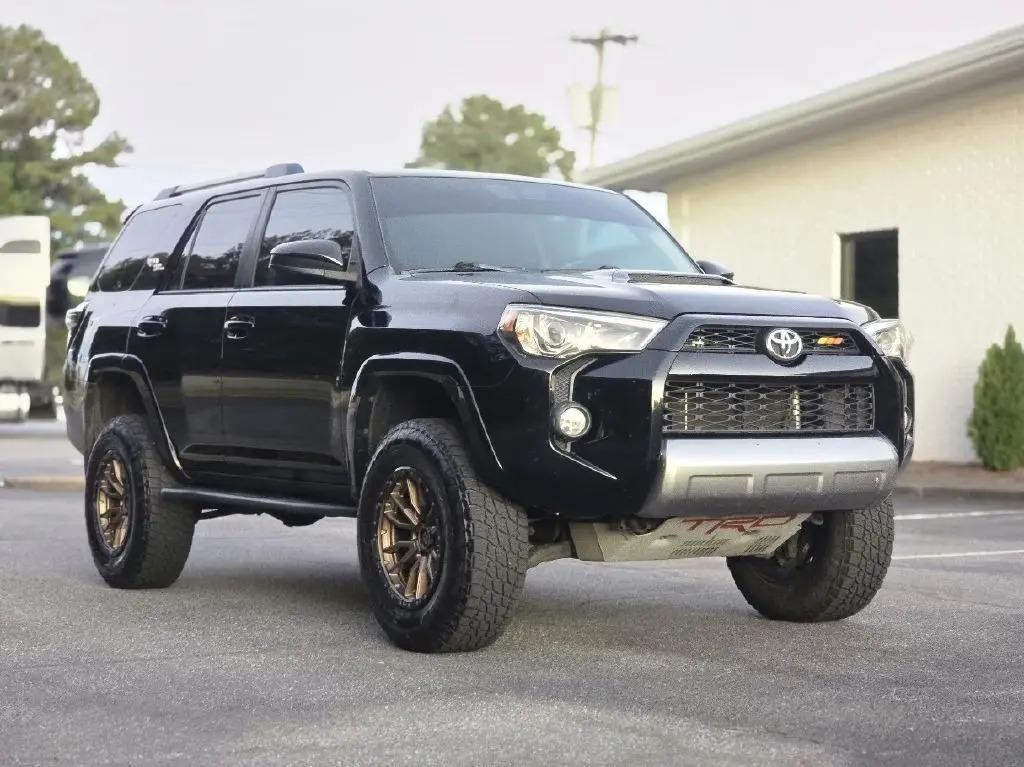 2018 Toyota 4Runner TRD Off-Road Premium