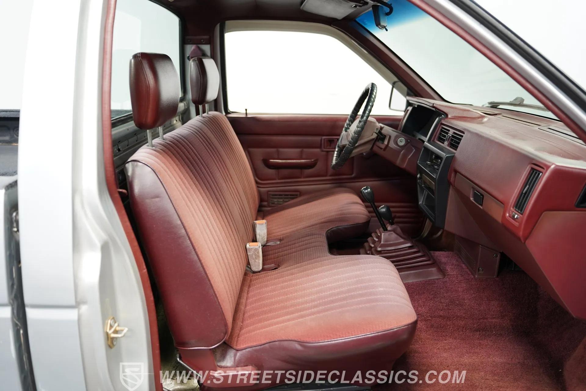 1990 Nissan Hardbody D21