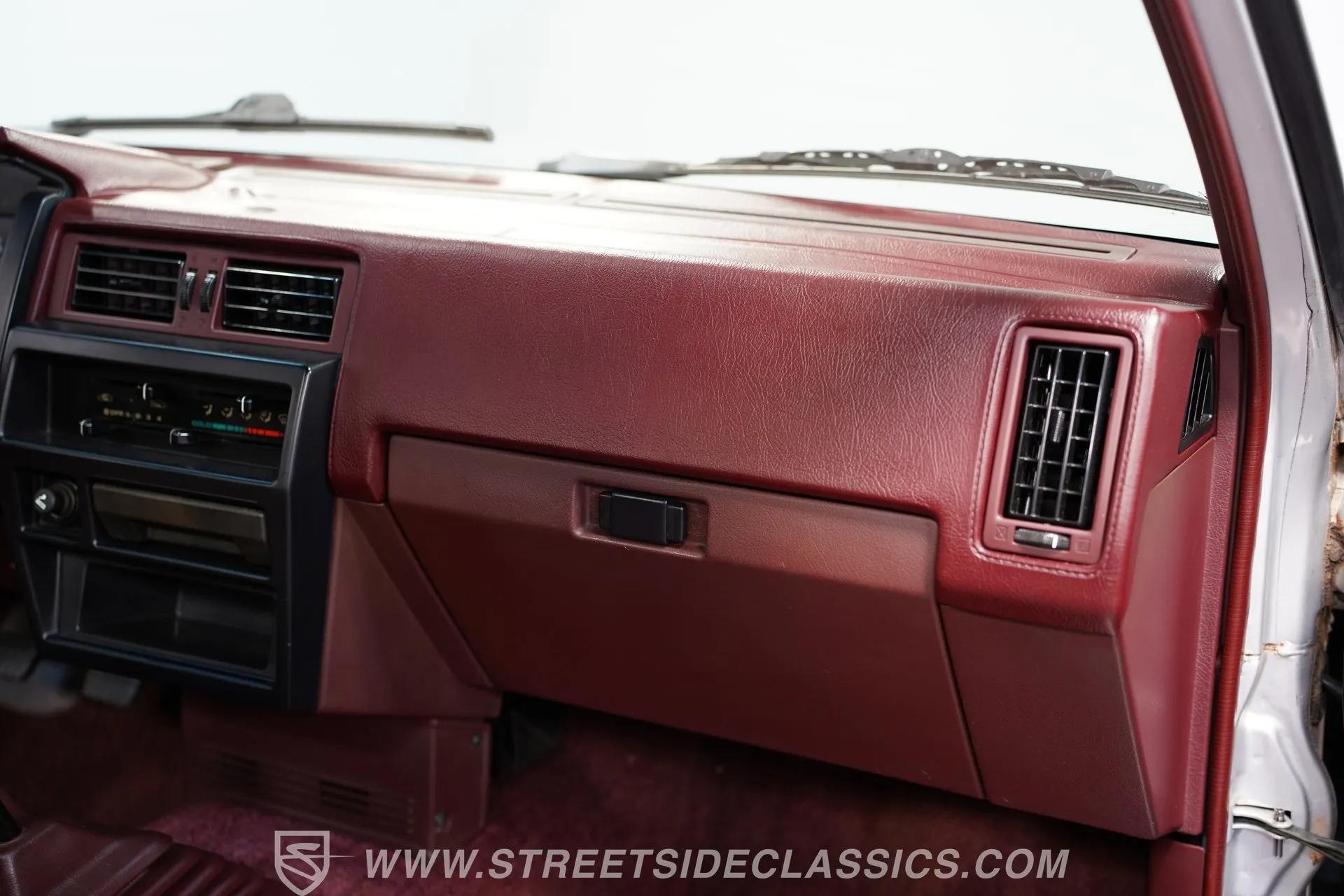 1990 Nissan Hardbody D21