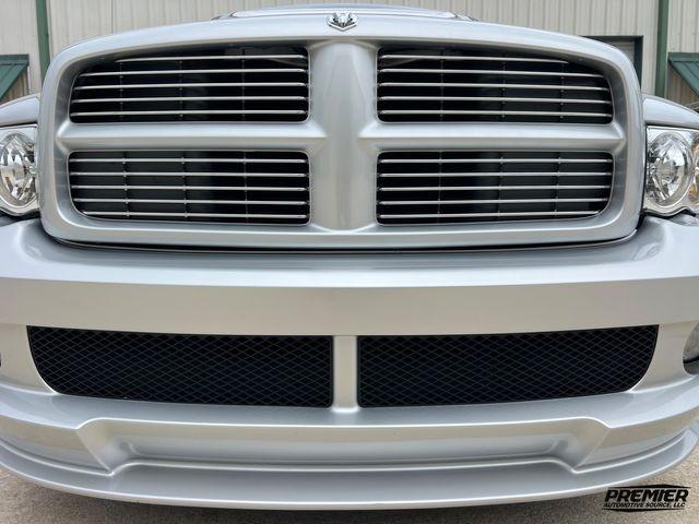 2004 Dodge Ram 1500 SRT-10 Base