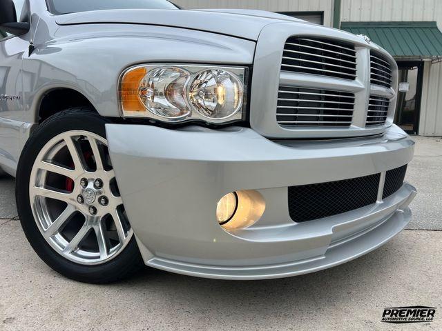 2004 Dodge Ram 1500 SRT-10 Base