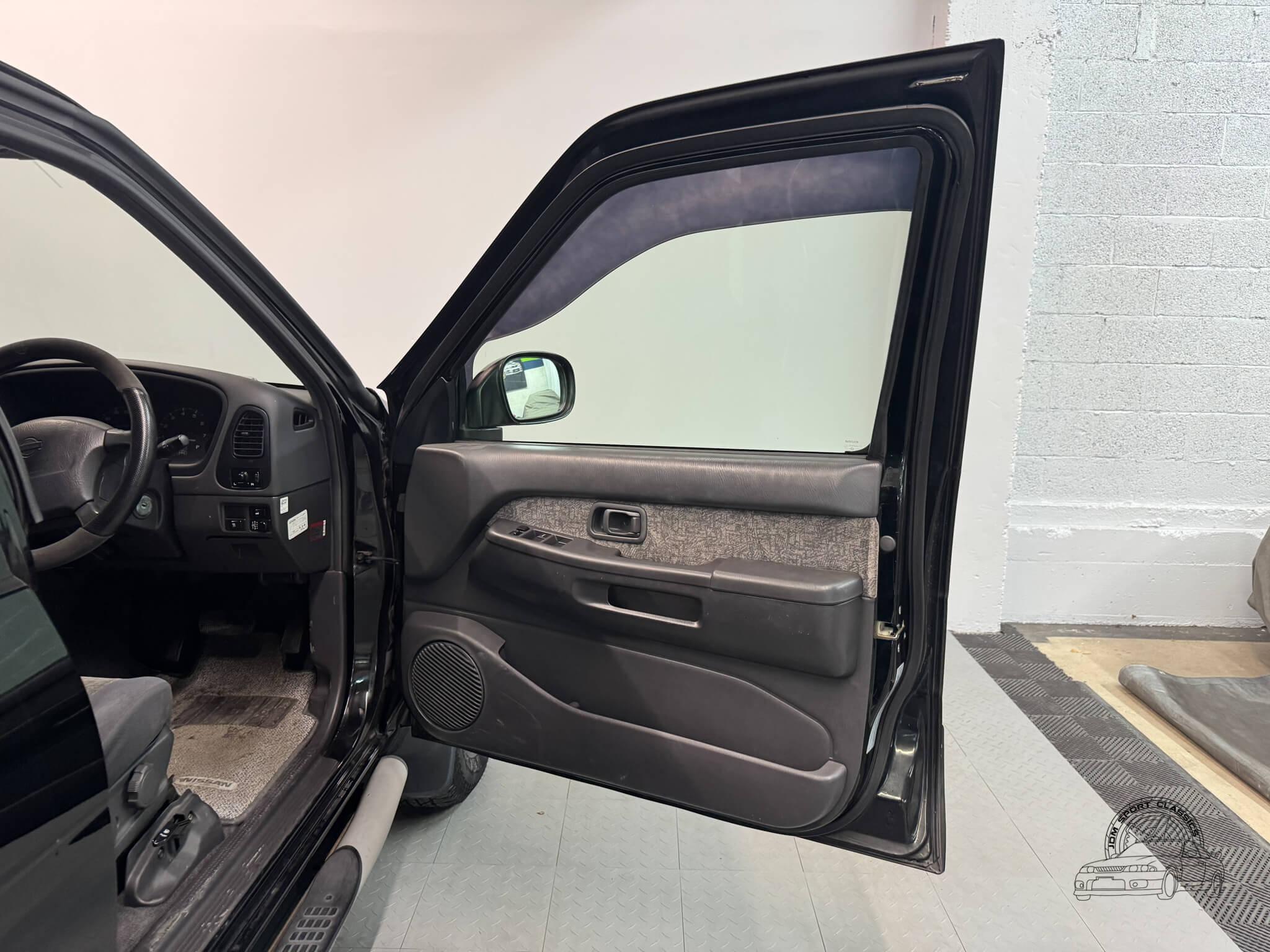 1997 Nissan Terrano R3M-R Limited