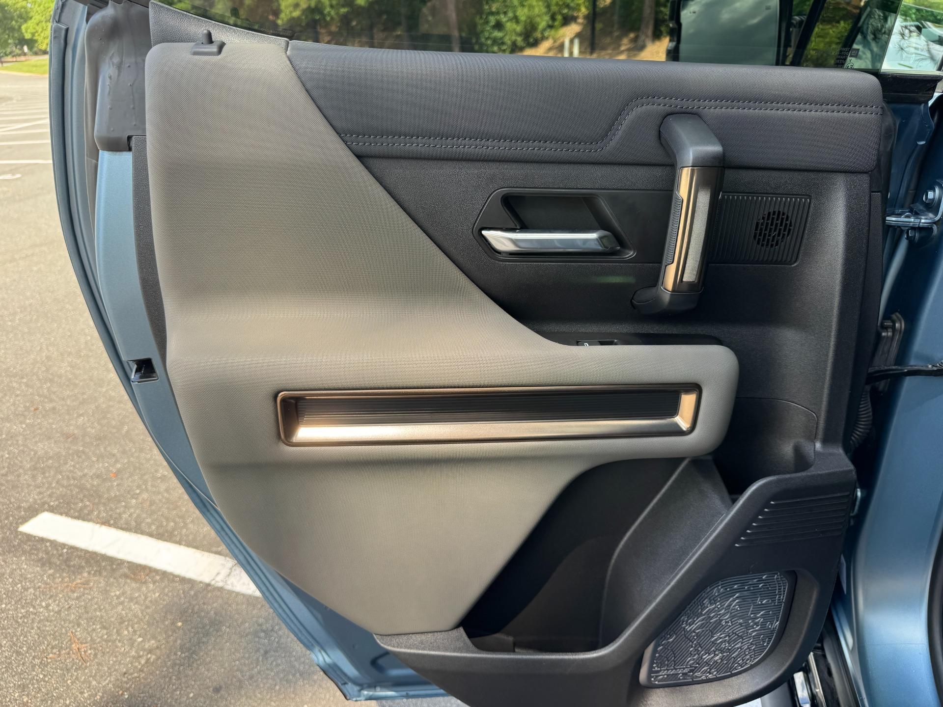 2024 GMC Hummer EV 3X Omega Edition
