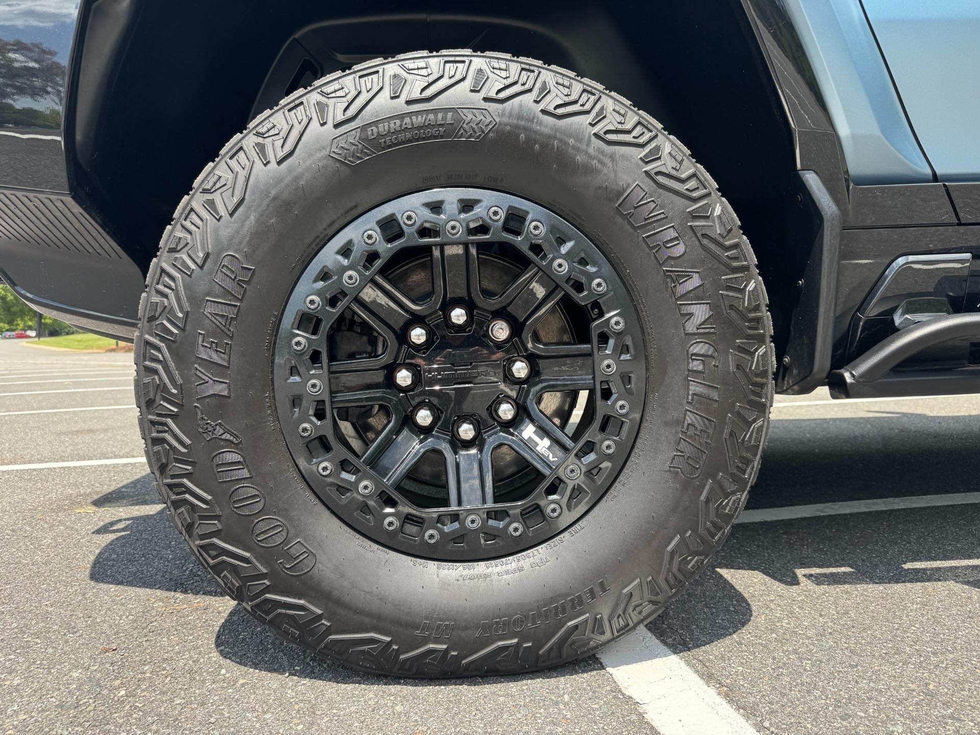 2024 GMC Hummer EV 3X Omega Edition