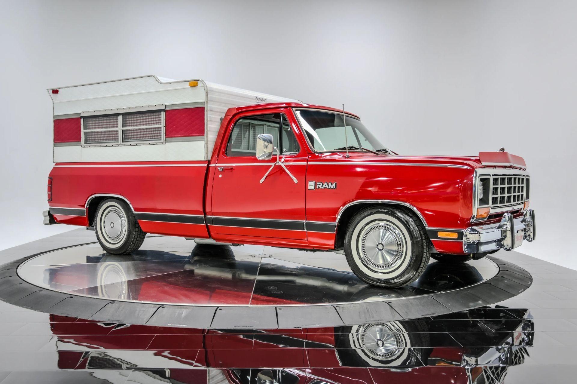 1985 Dodge Ram 150 Camper Special