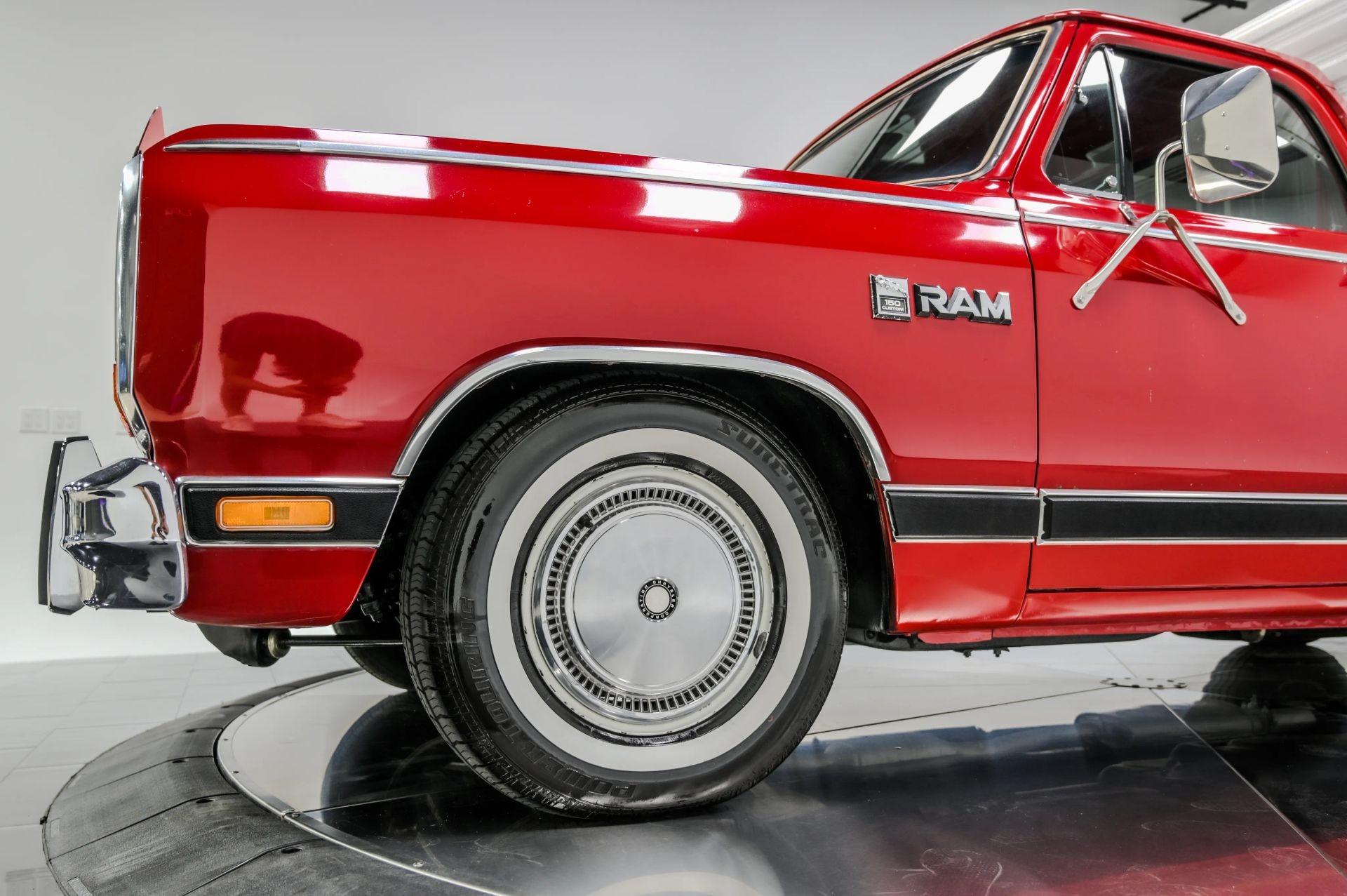 1985 Dodge Ram 150 Camper Special