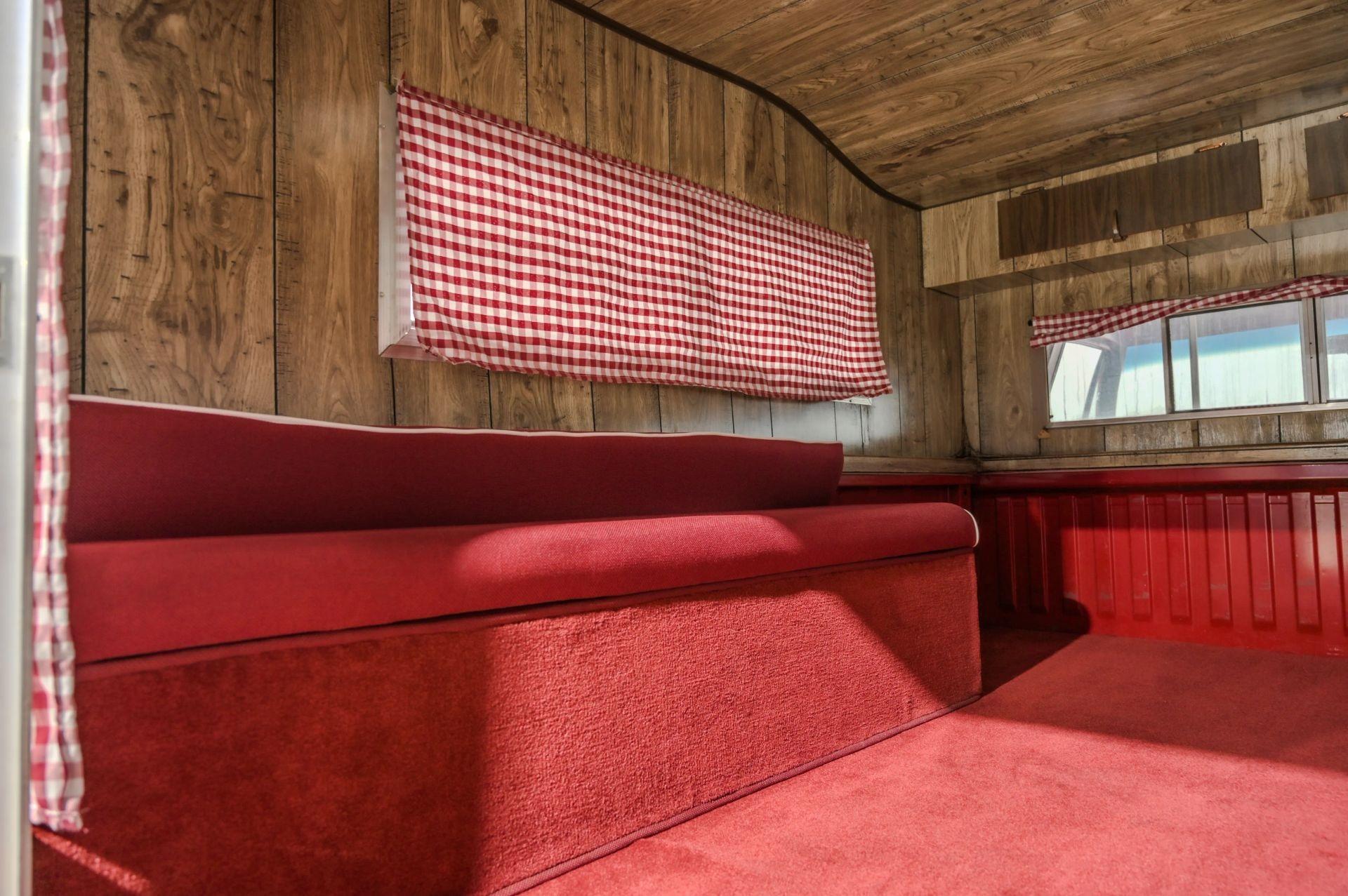 1985 Dodge Ram 150 Camper Special