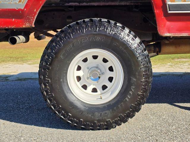 1981 Ford F-100 SWB 4x4
