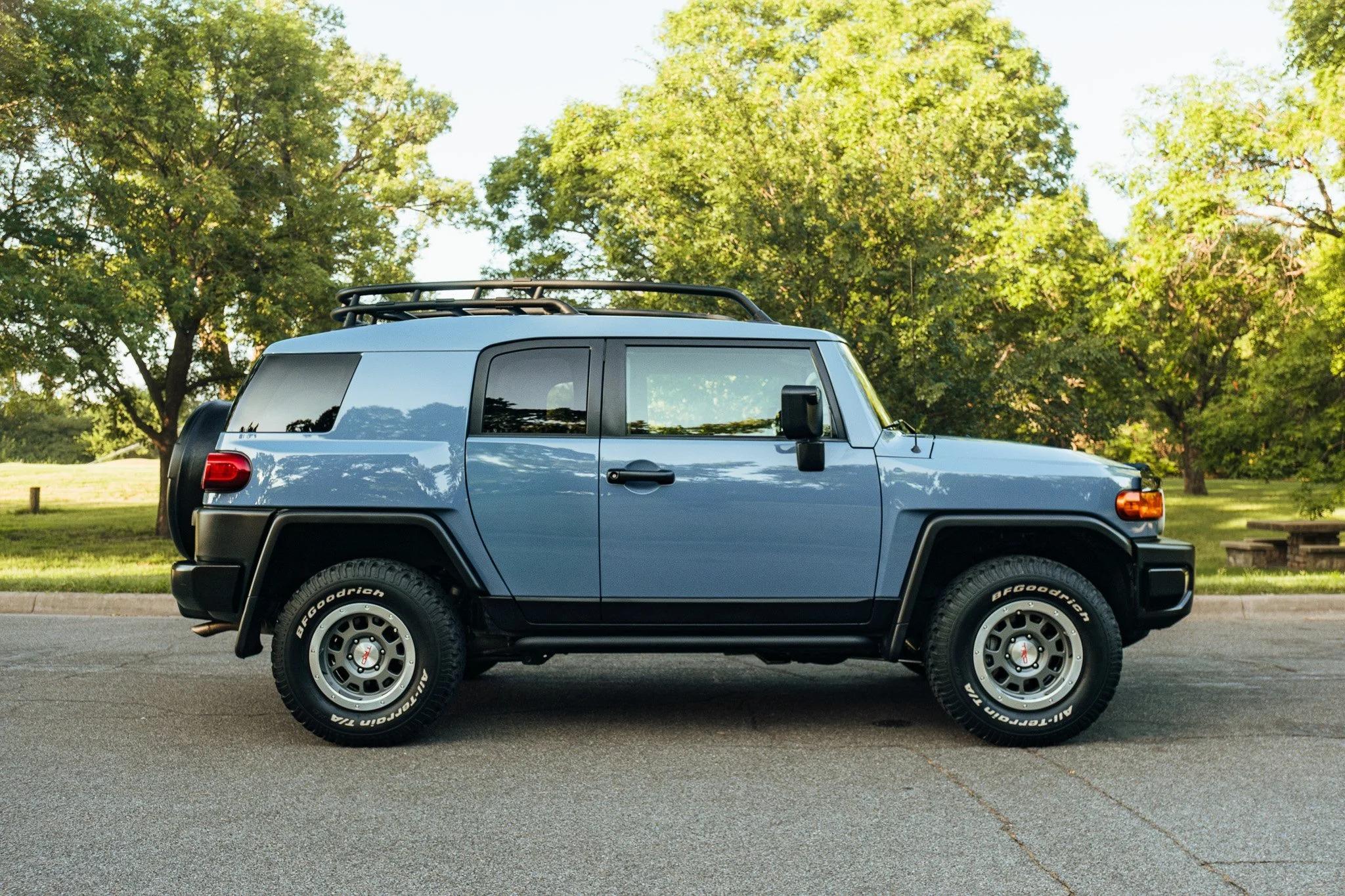2014 Toyota FJ Cruiser Trail Teams Ultimate Edition