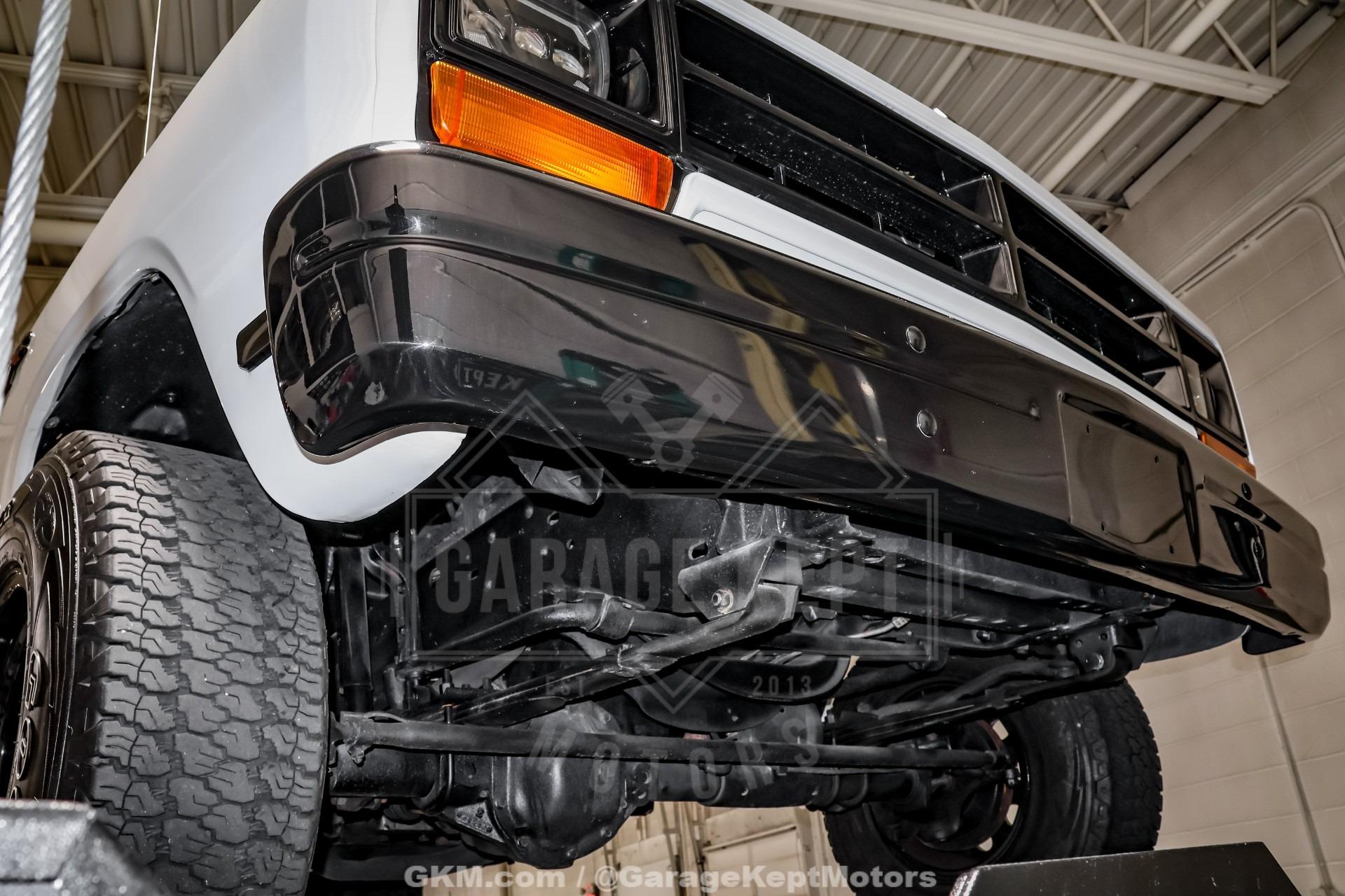 1987 Dodge W-100 Pickup