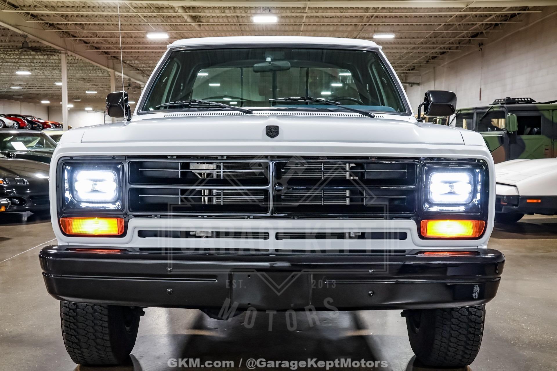 1987 Dodge W-100 Pickup