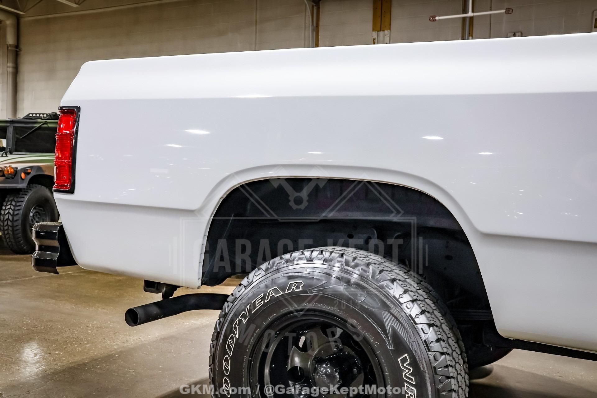 1987 Dodge W-100 Pickup