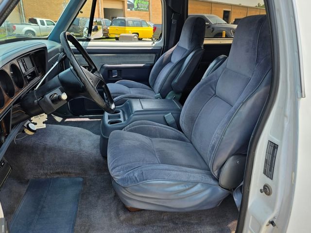 1989 Dodge Ramcharger Royal SE