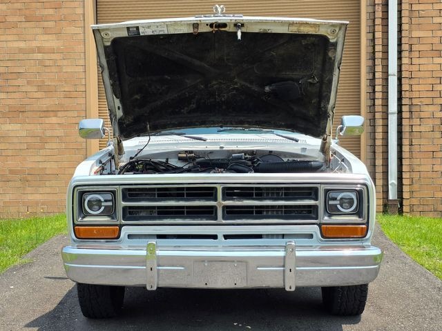 1989 Dodge Ramcharger Royal SE