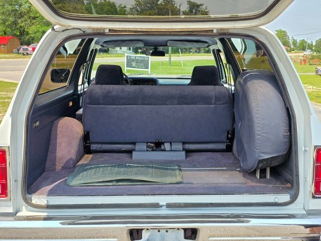 1989 Dodge Ramcharger Royal SE