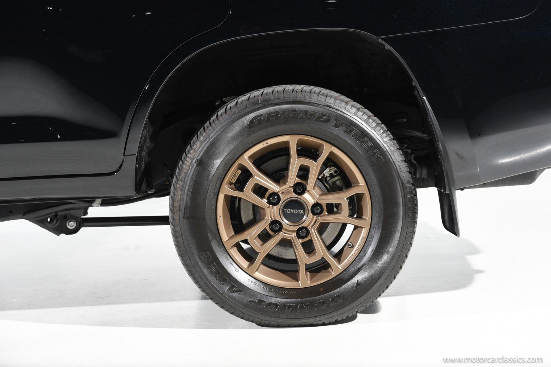 9k-Mile 2021 Toyota Land Cruiser Heritage Edition