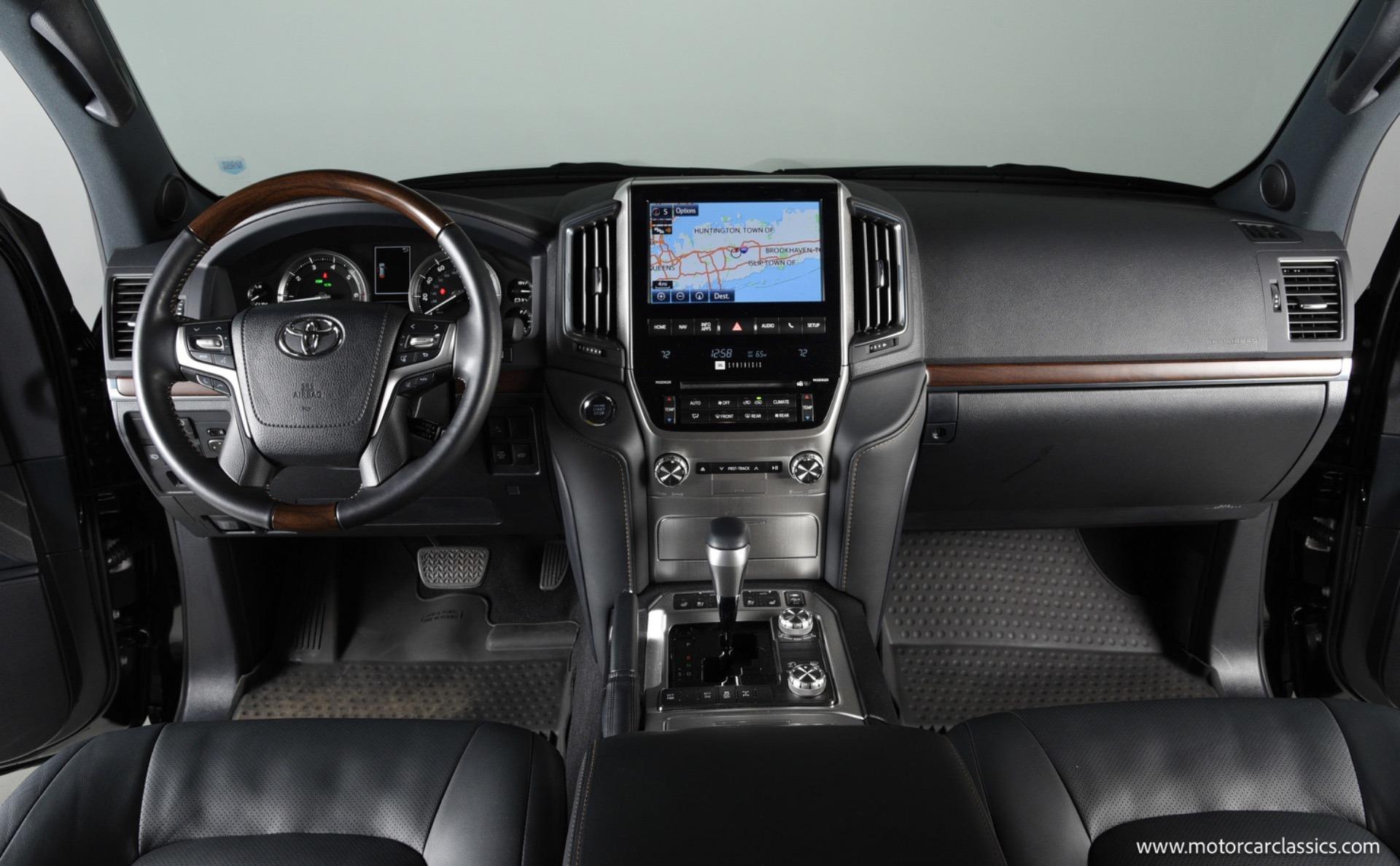 9k-Mile 2021 Toyota Land Cruiser Heritage Edition
