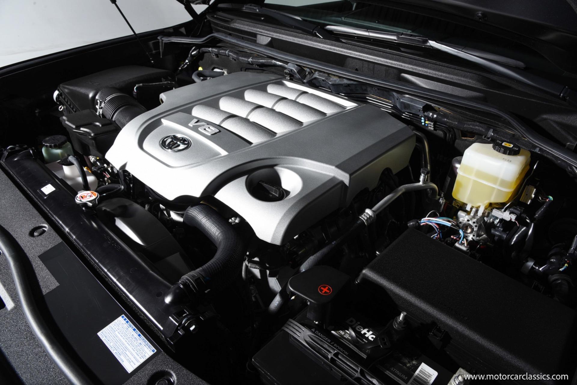 9k-Mile 2021 Toyota Land Cruiser Heritage Edition