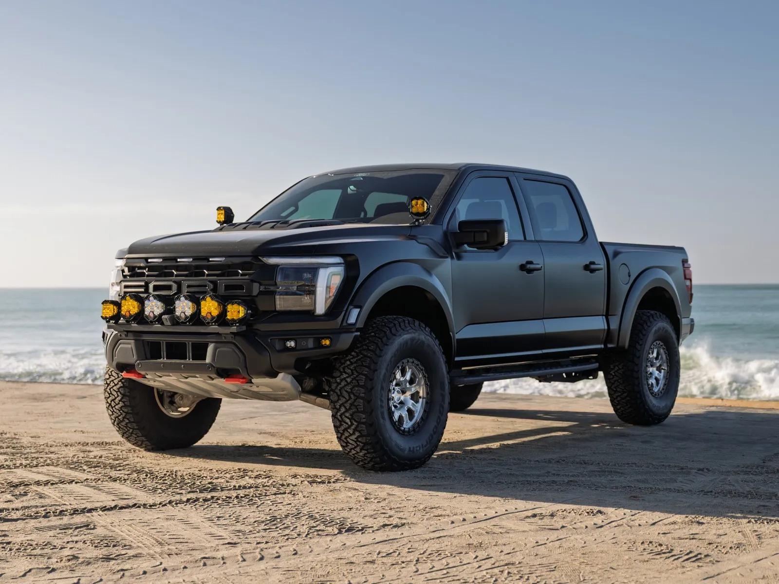 2025 Ford F-150 Raptor R
