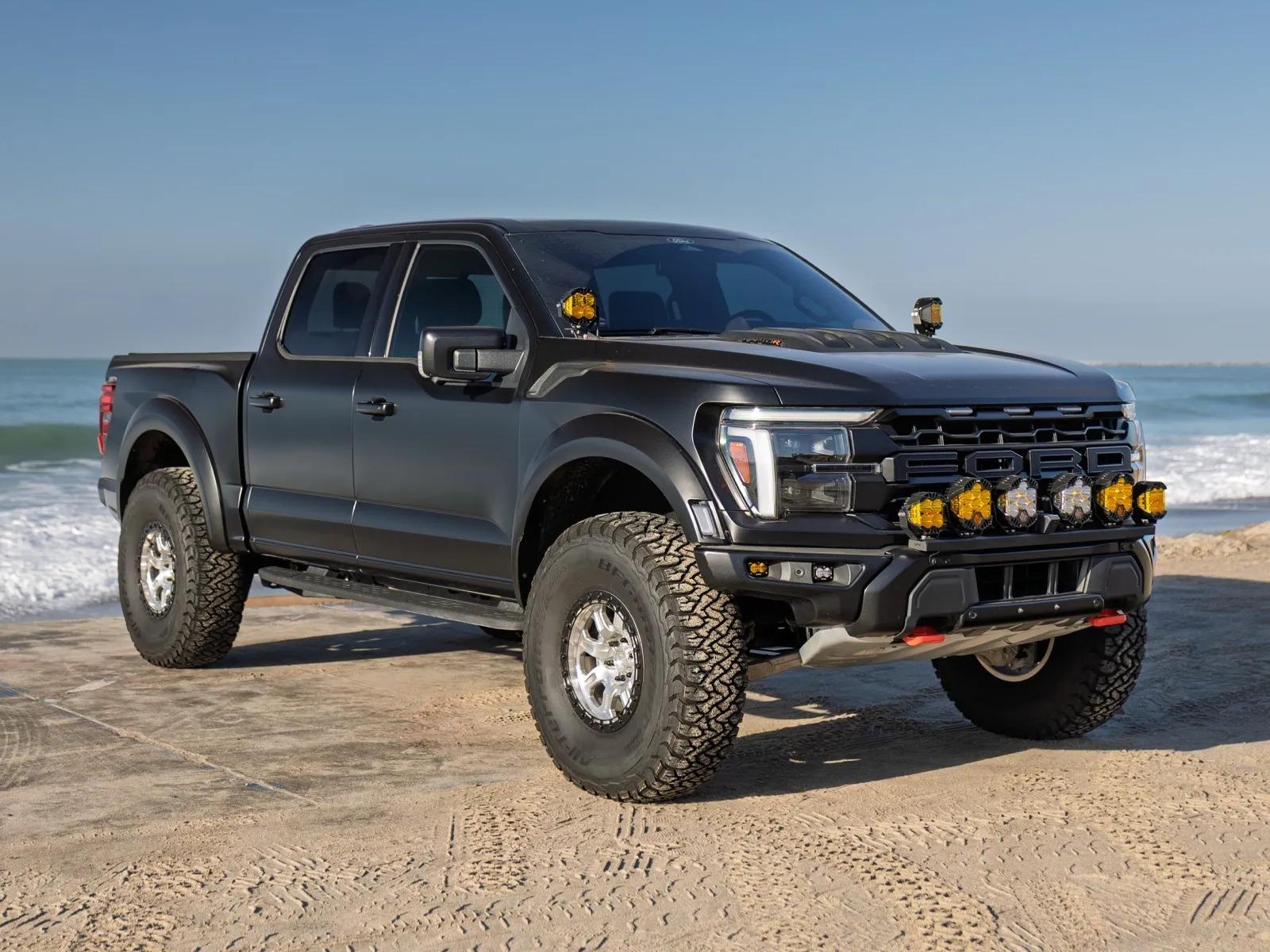 2025 Ford F-150 Raptor R - 3