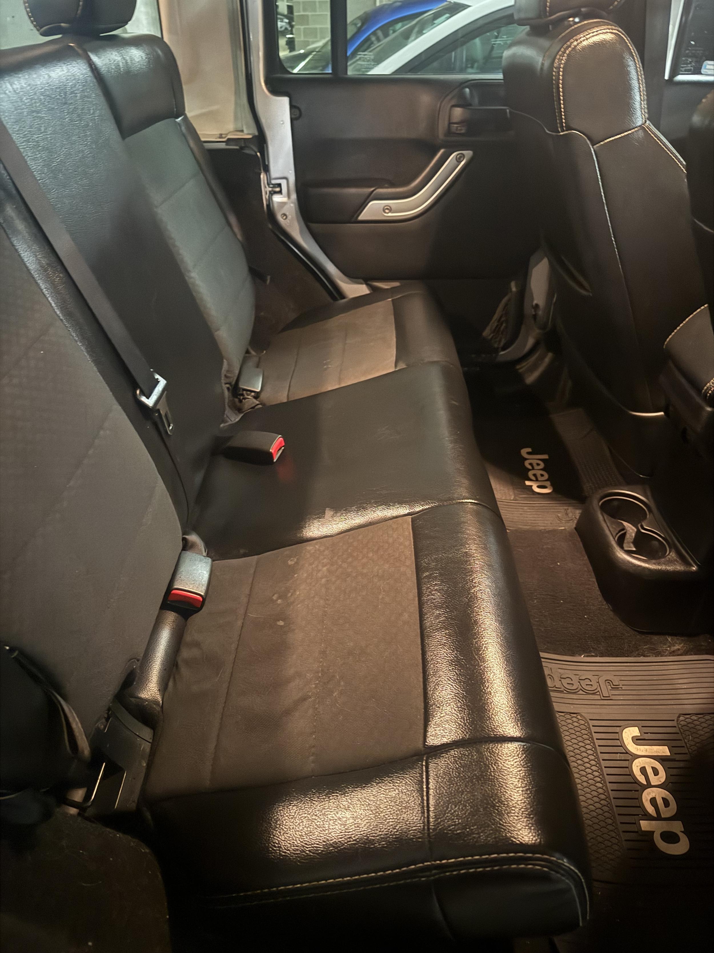 2012 Jeep Wrangler Rubicon Call of Duty - 5