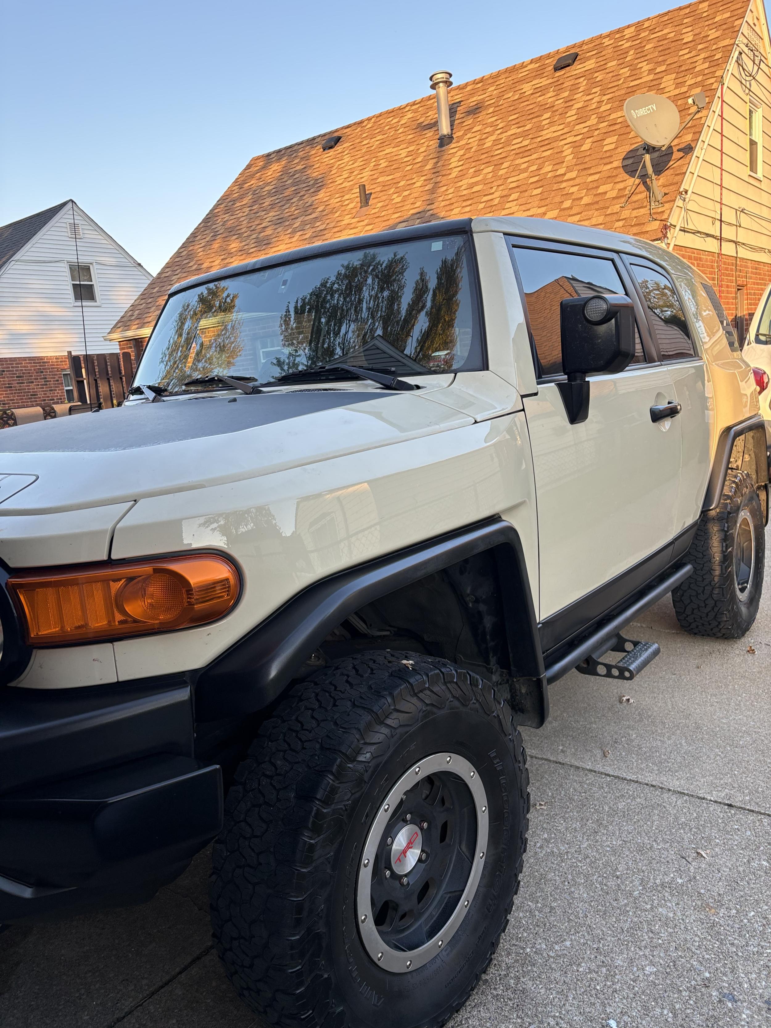2010 Toyota FJ Cruiser Trail Teams Edition - 3