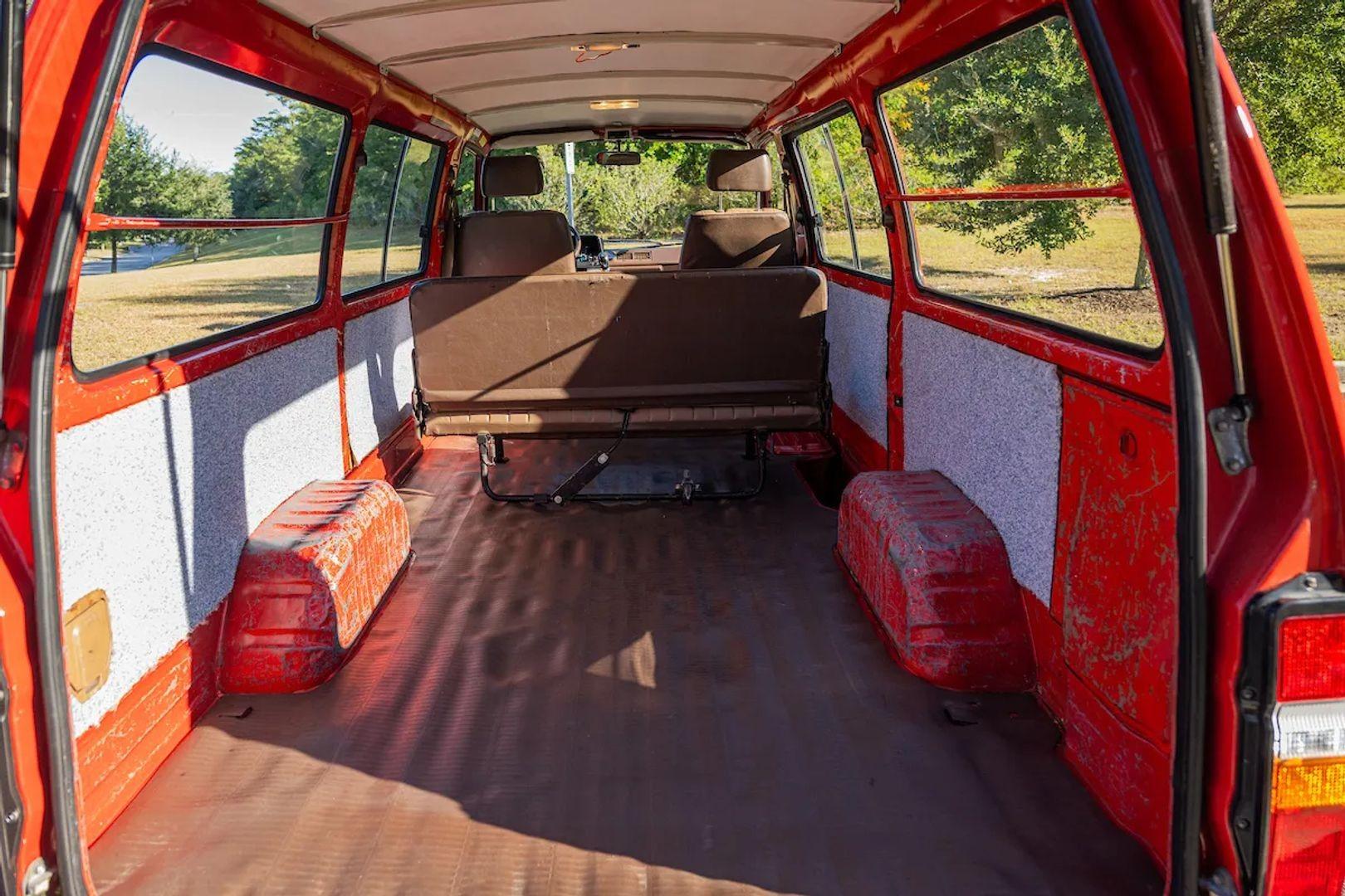 1988 Toyota HiAce 4X4