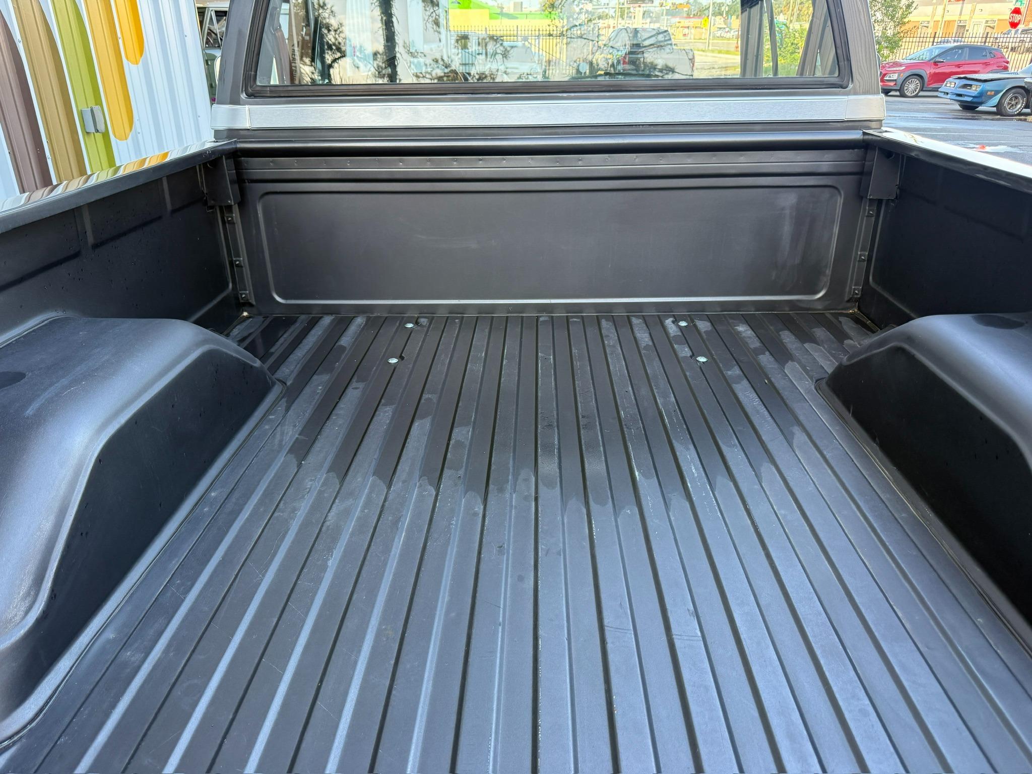 1987 GMC Sierra Classic 4×4