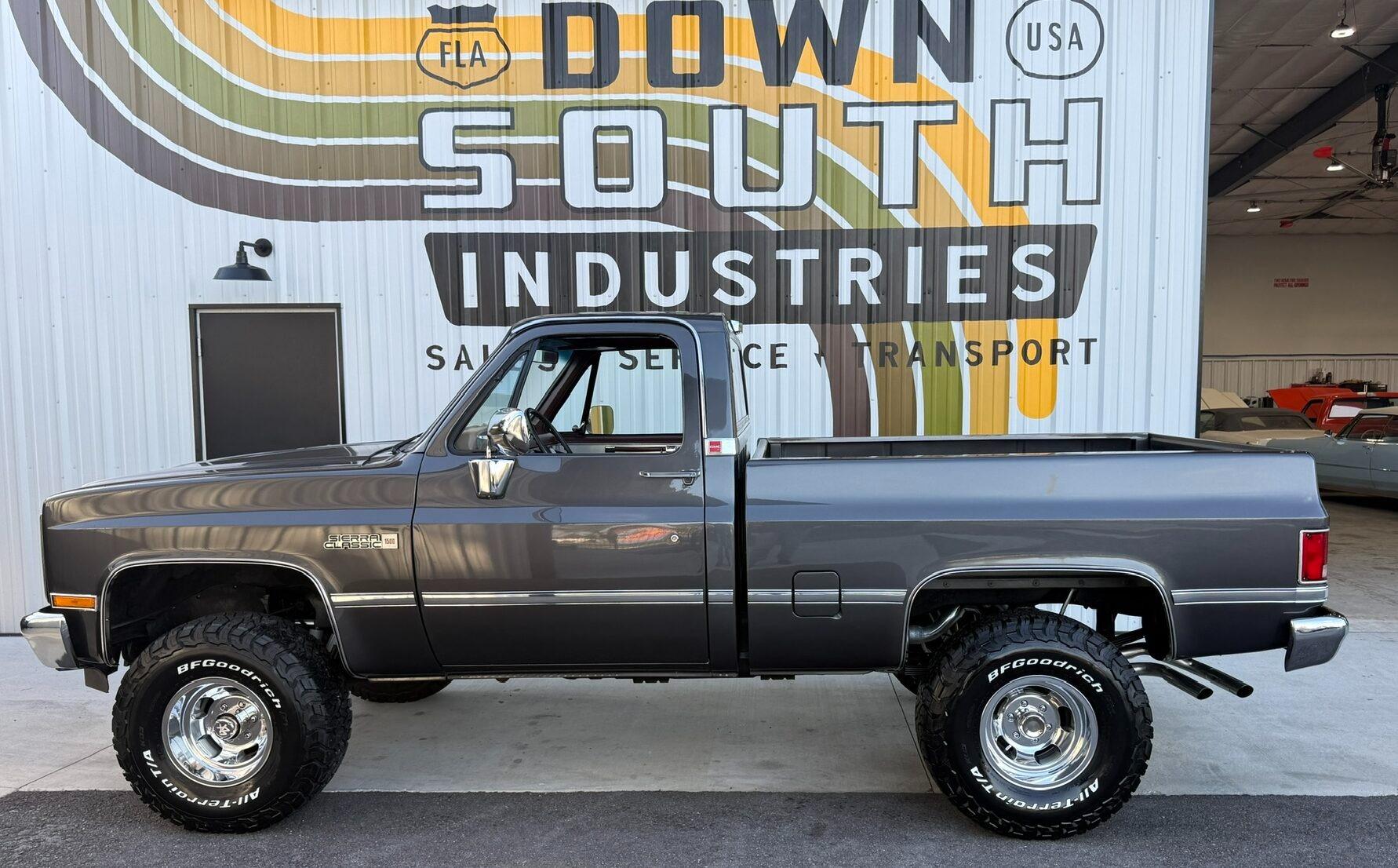1987 GMC Sierra Classic 4×4 - 2