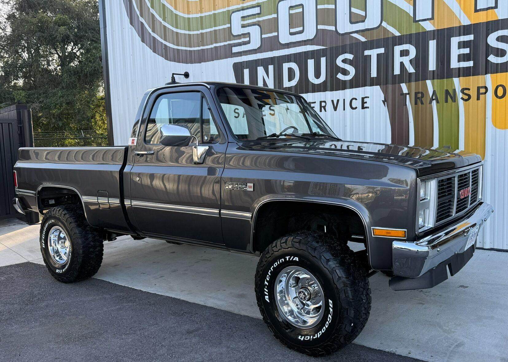 1987 GMC Sierra Classic 4×4