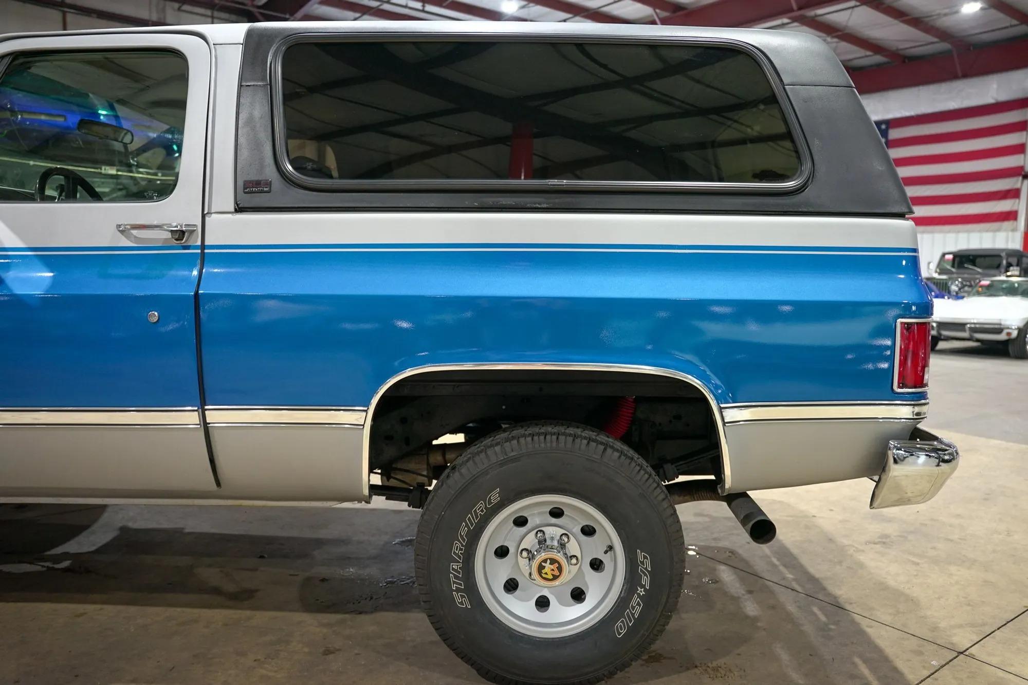 1990 GMC Jimmy High Sierra - 3