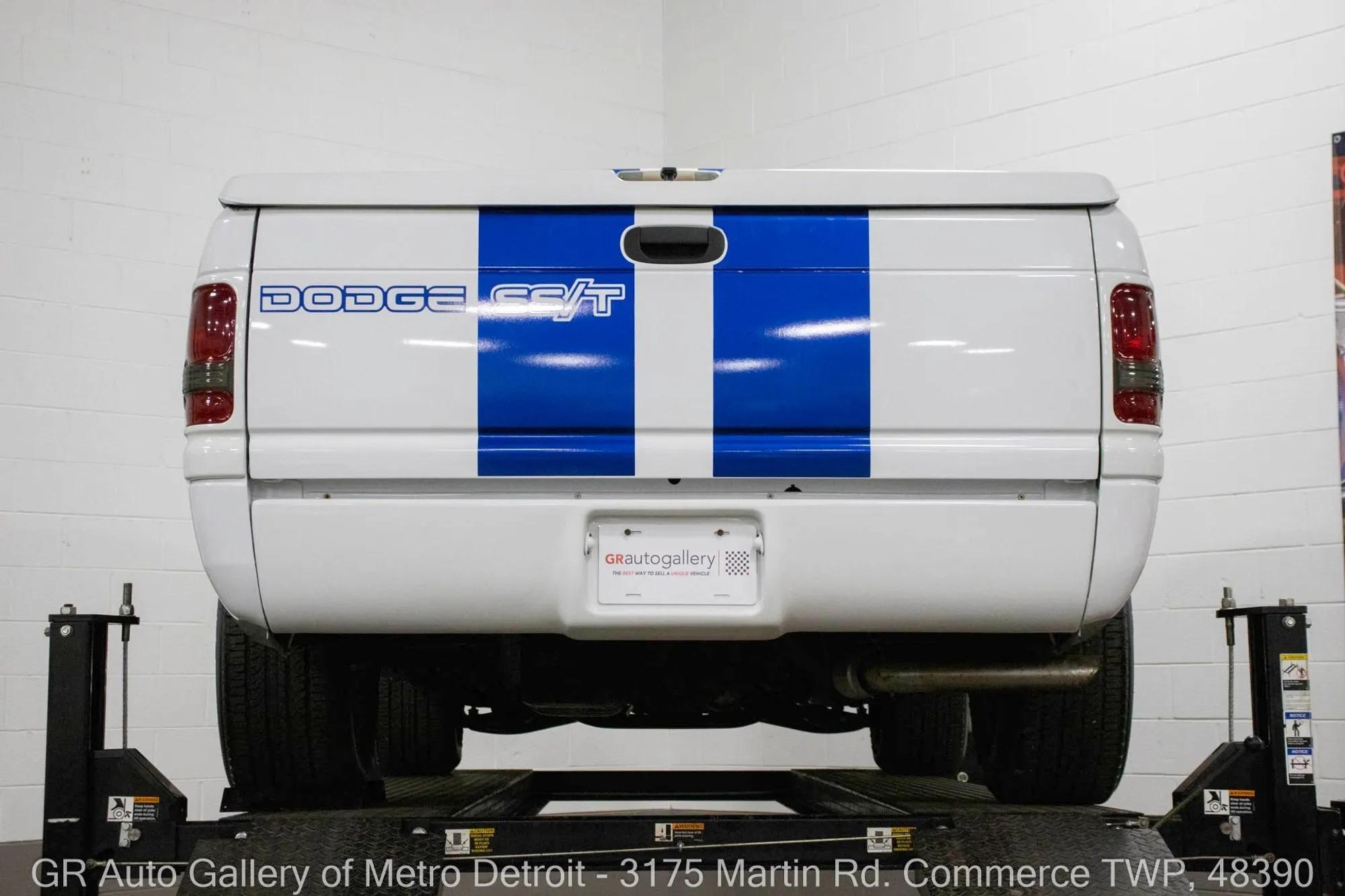 1998 Dodge Ram 1500 SS/T