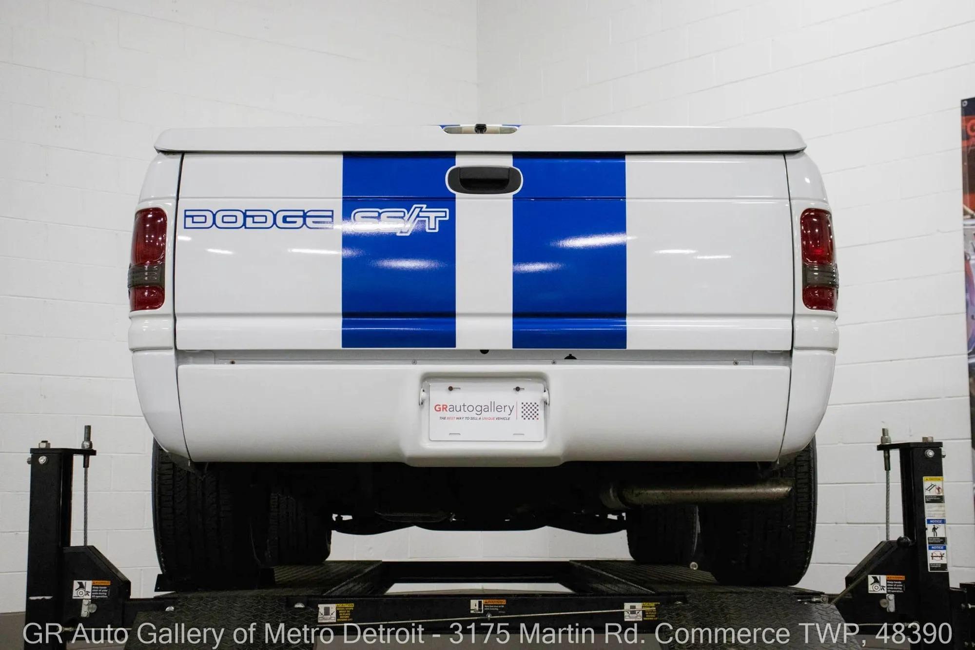 1998 Dodge Ram 1500 SS/T