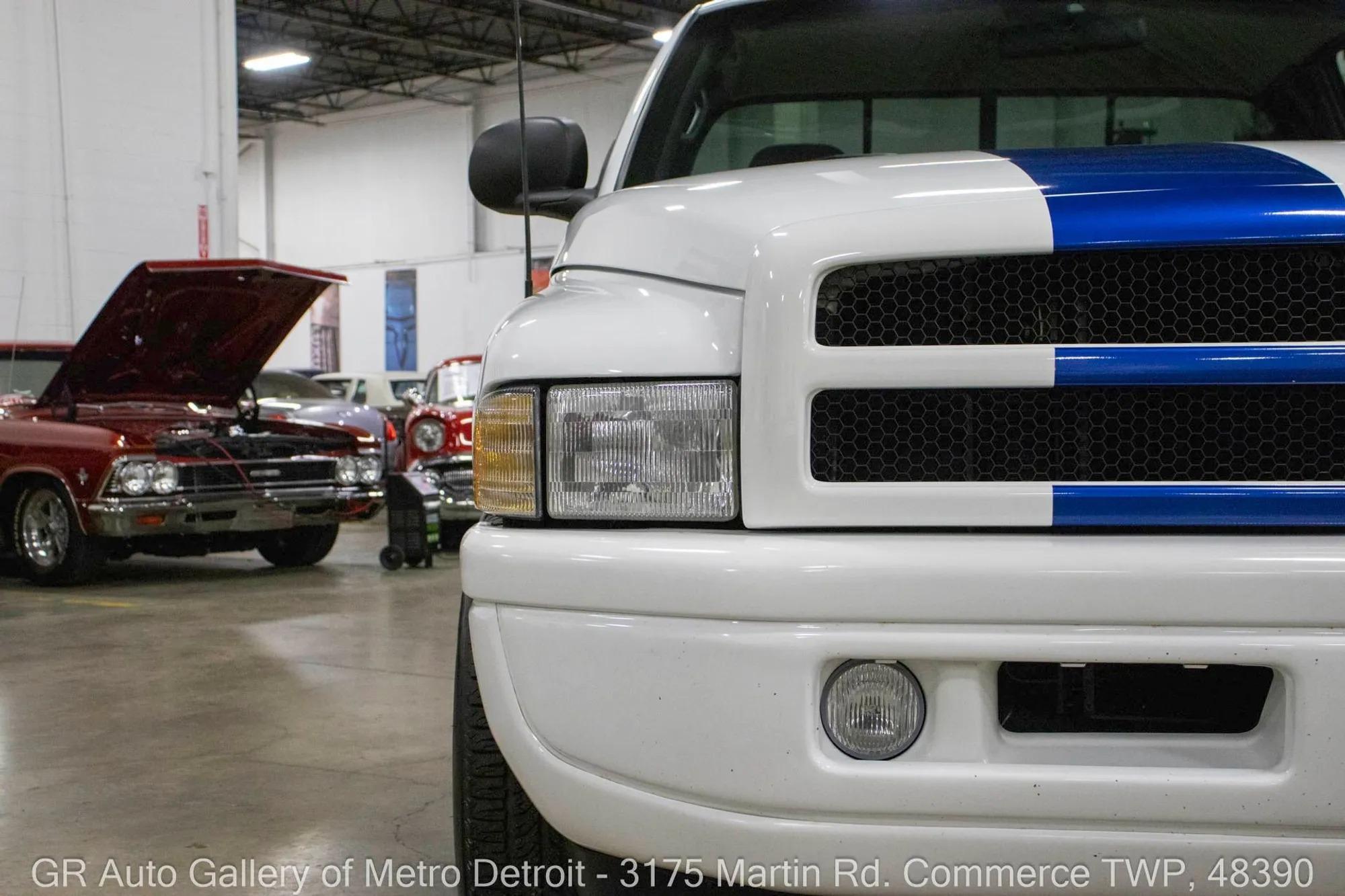 1998 Dodge Ram 1500 SS/T