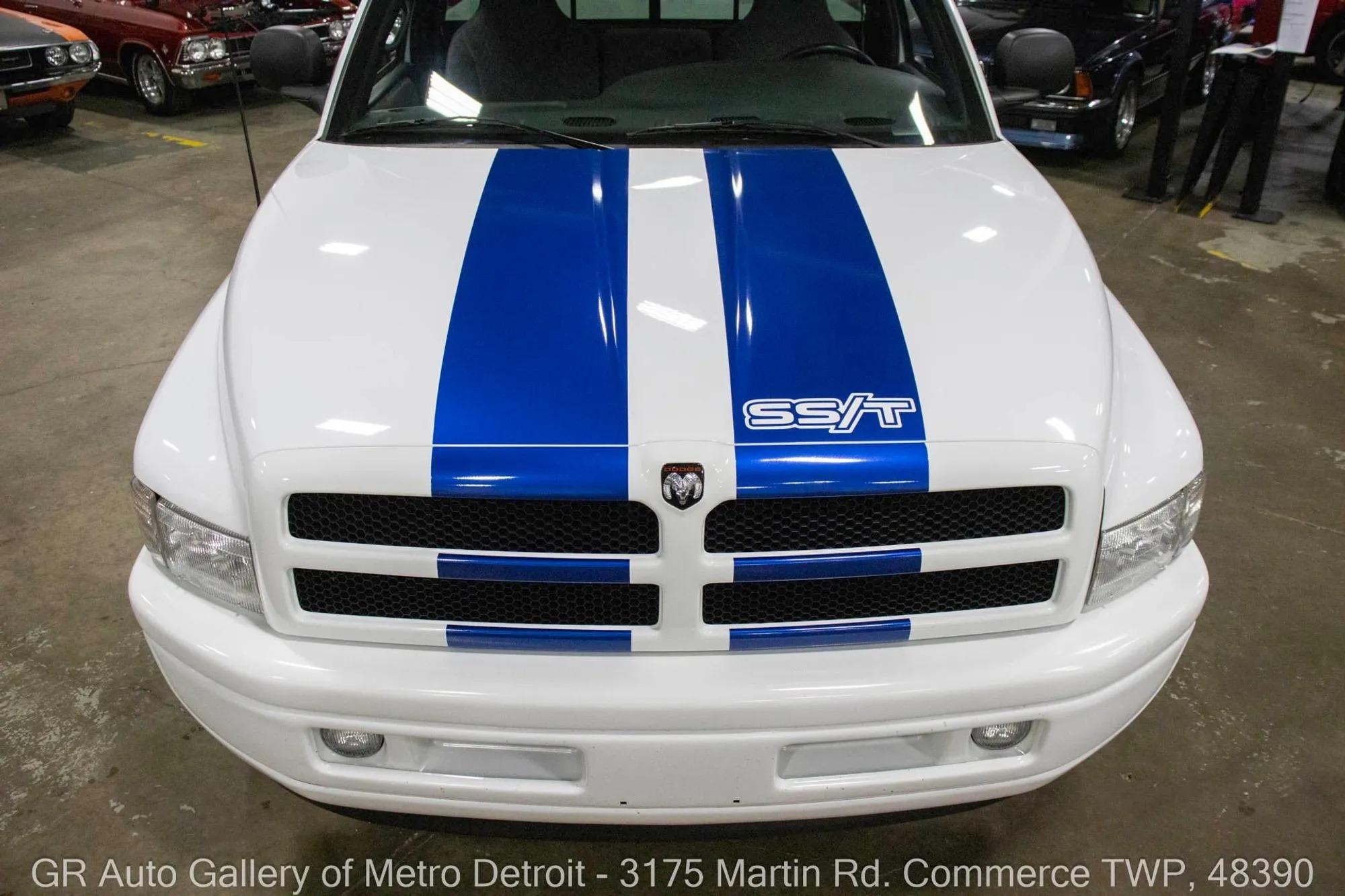 1998 Dodge Ram 1500 SS/T