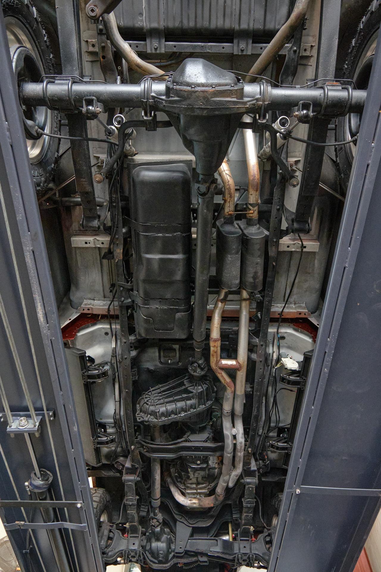 Restored 1996 Ford F-250 XLT 4×4 - 2